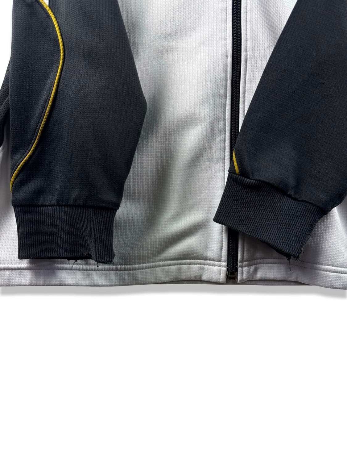 아디다스 검흰 범고래 나그랑져지2021 상품이미지4