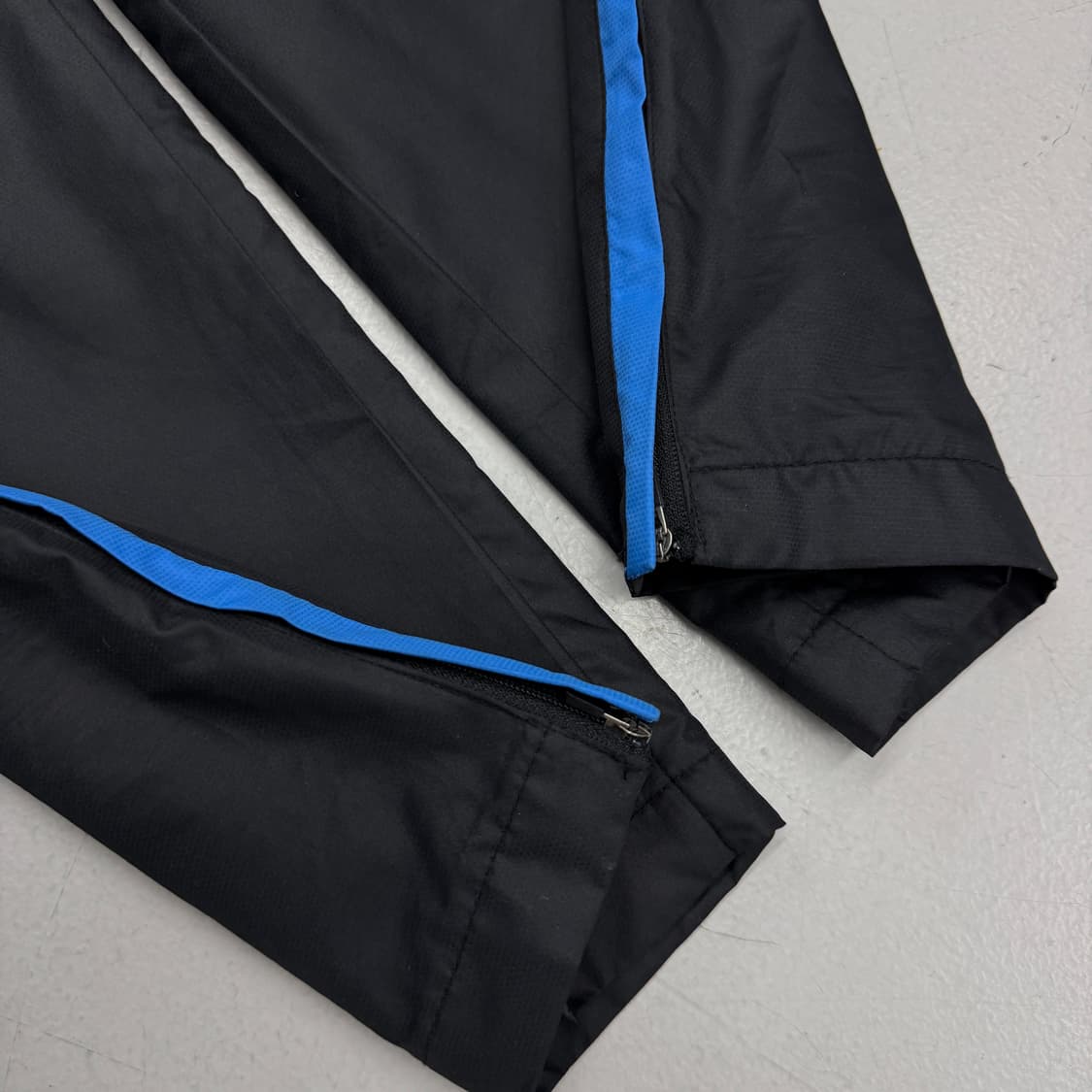 나이키 스우시 올드스쿨 바람막이 트랙팬츠 상품이미지4