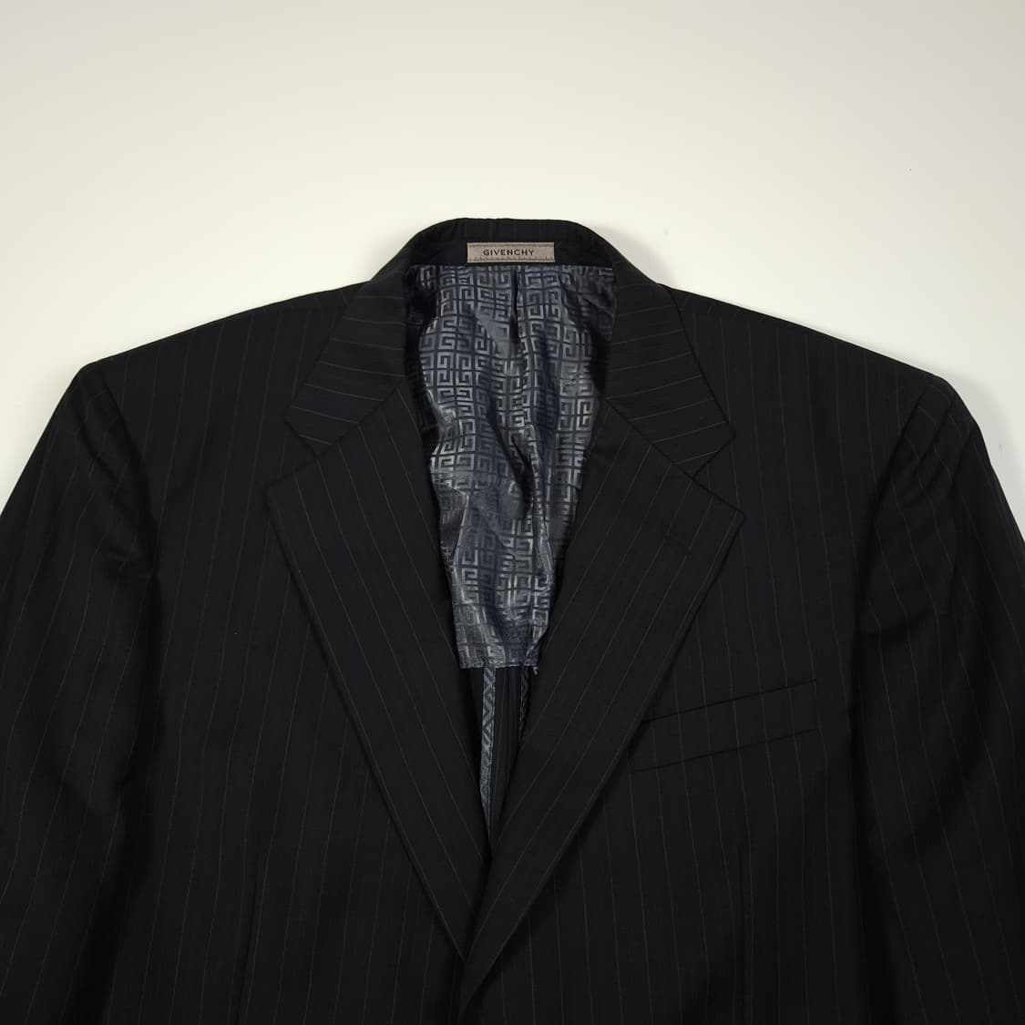 지방시 스트라이프 미니멀 블레이저  상품이미지2