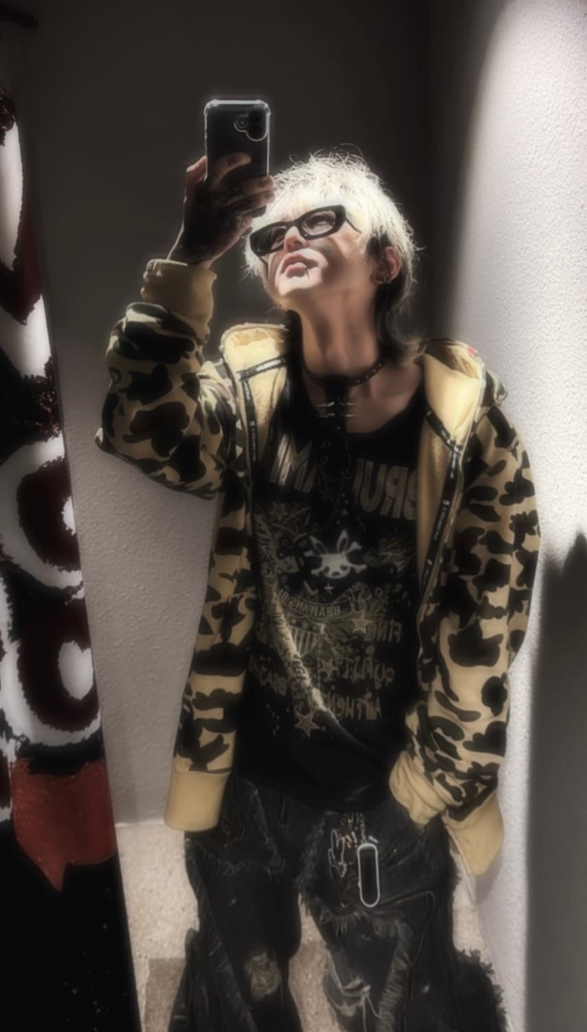 베이프 황계 더블 샤크 후드집업  상품이미지1