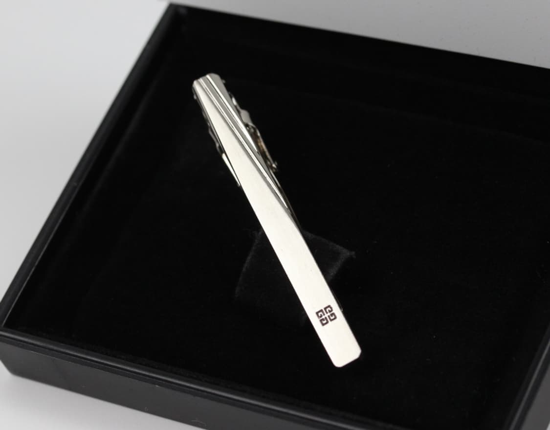 지방시 A-등급 5.1cm 실버925 은 남자 명품 넥타이핀 상품이미지1