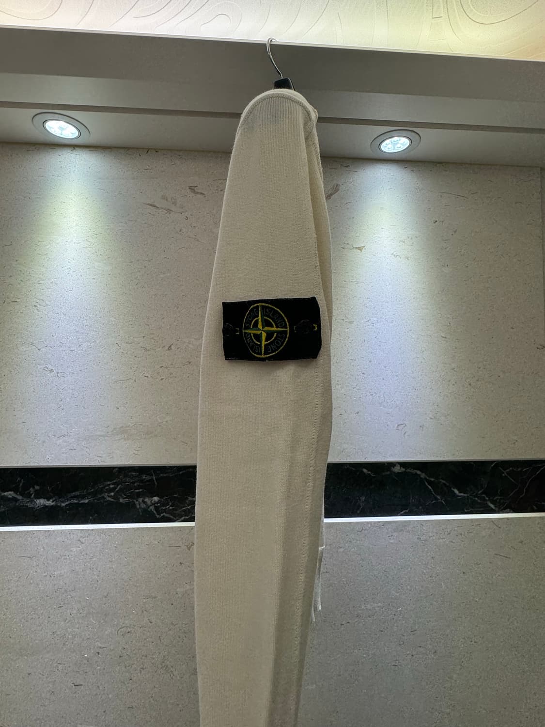 스톤 아일랜드 니트 s 상품이미지2