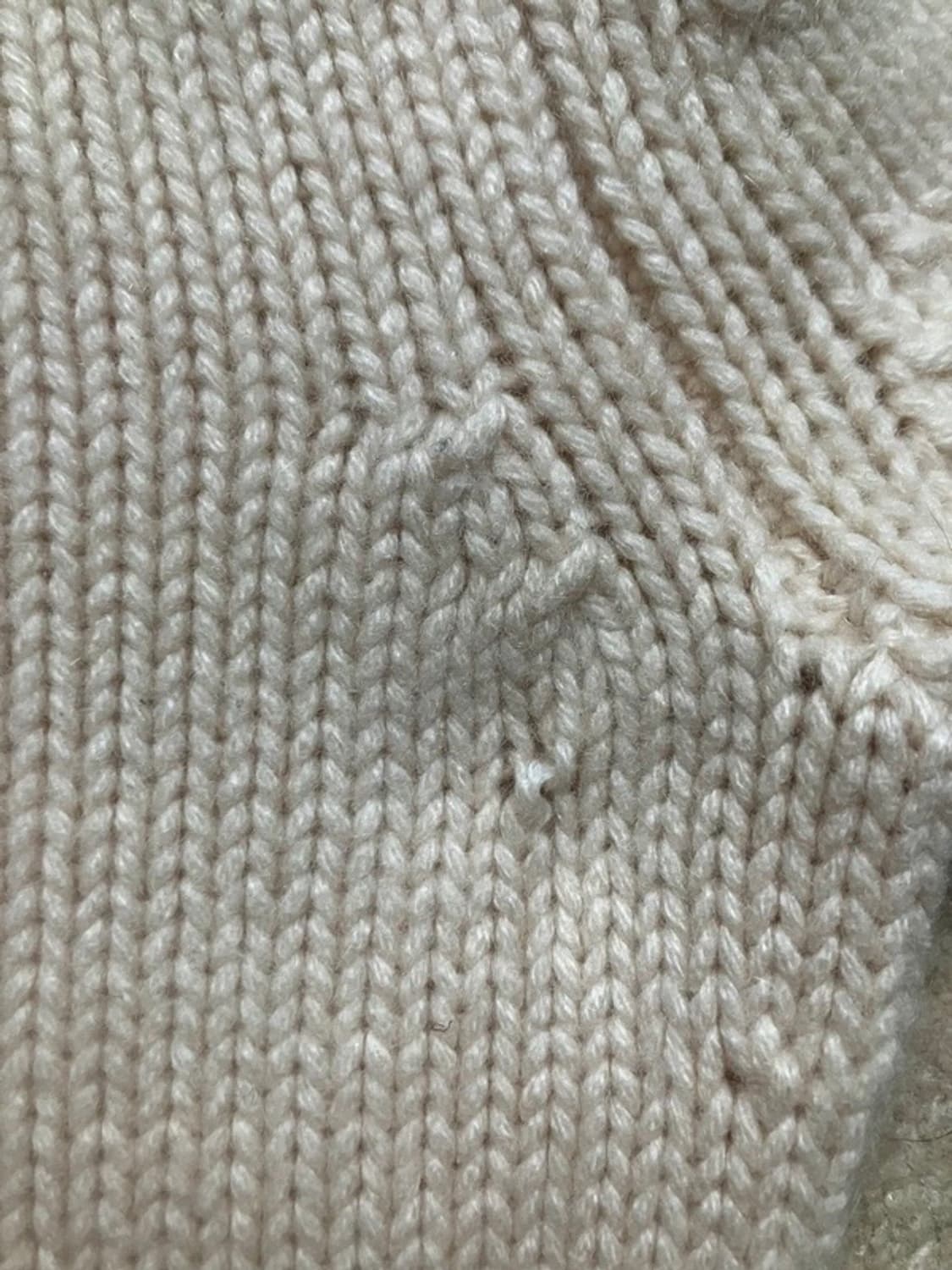 cream knit cashmere sweater 상품이미지3