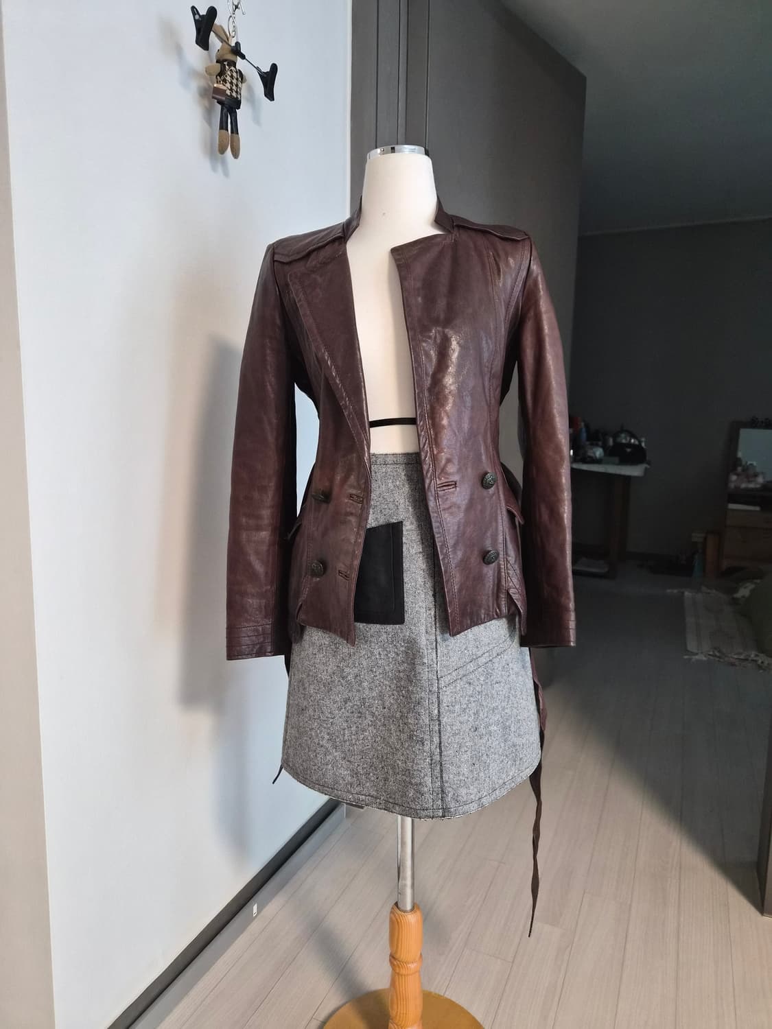 클래식 브라운 리얼 가죽 벨티드 재킷 (다크초콜릿) 상품이미지1