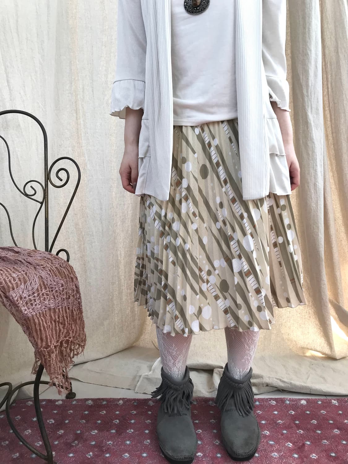 Set 아이보리 버튼 탑 & 플리츠 도트 패턴 미디스커트 상품이미지5