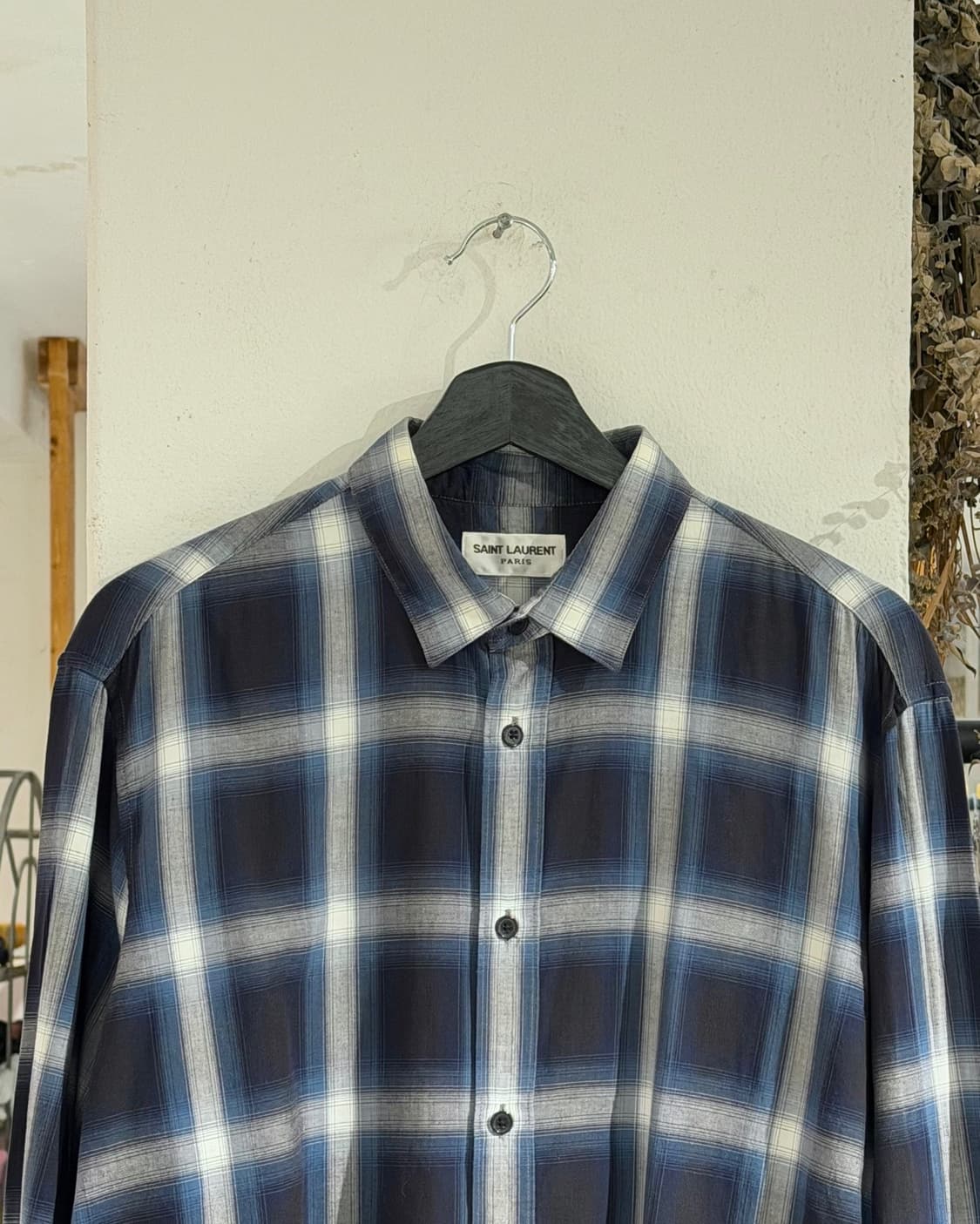 생로랑 블루 블랙 타탄 체크 셔츠 상품이미지4