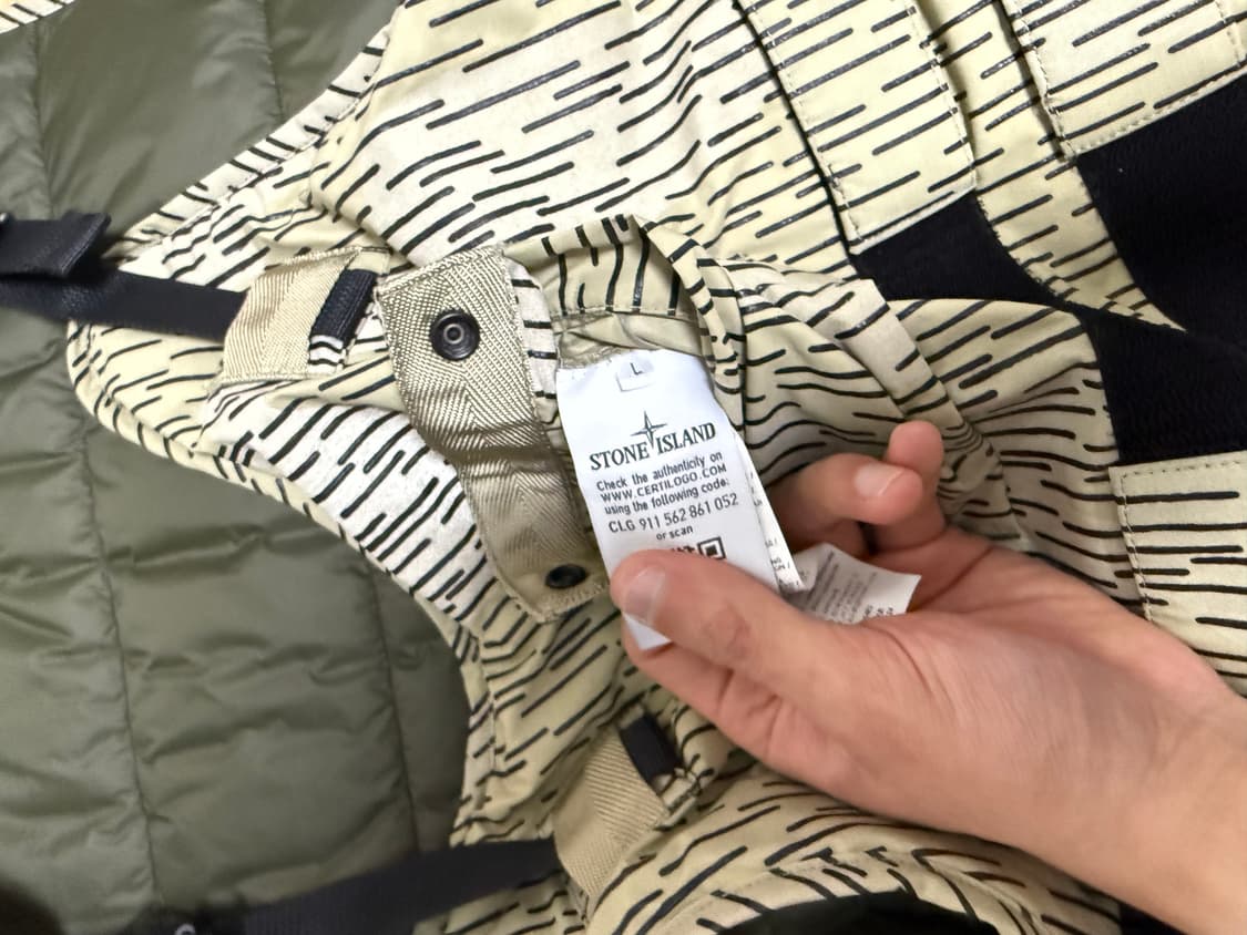 스톤아일랜드 레인카모 유틸리티 프리마로프트 패딩 베스트 상품이미지4