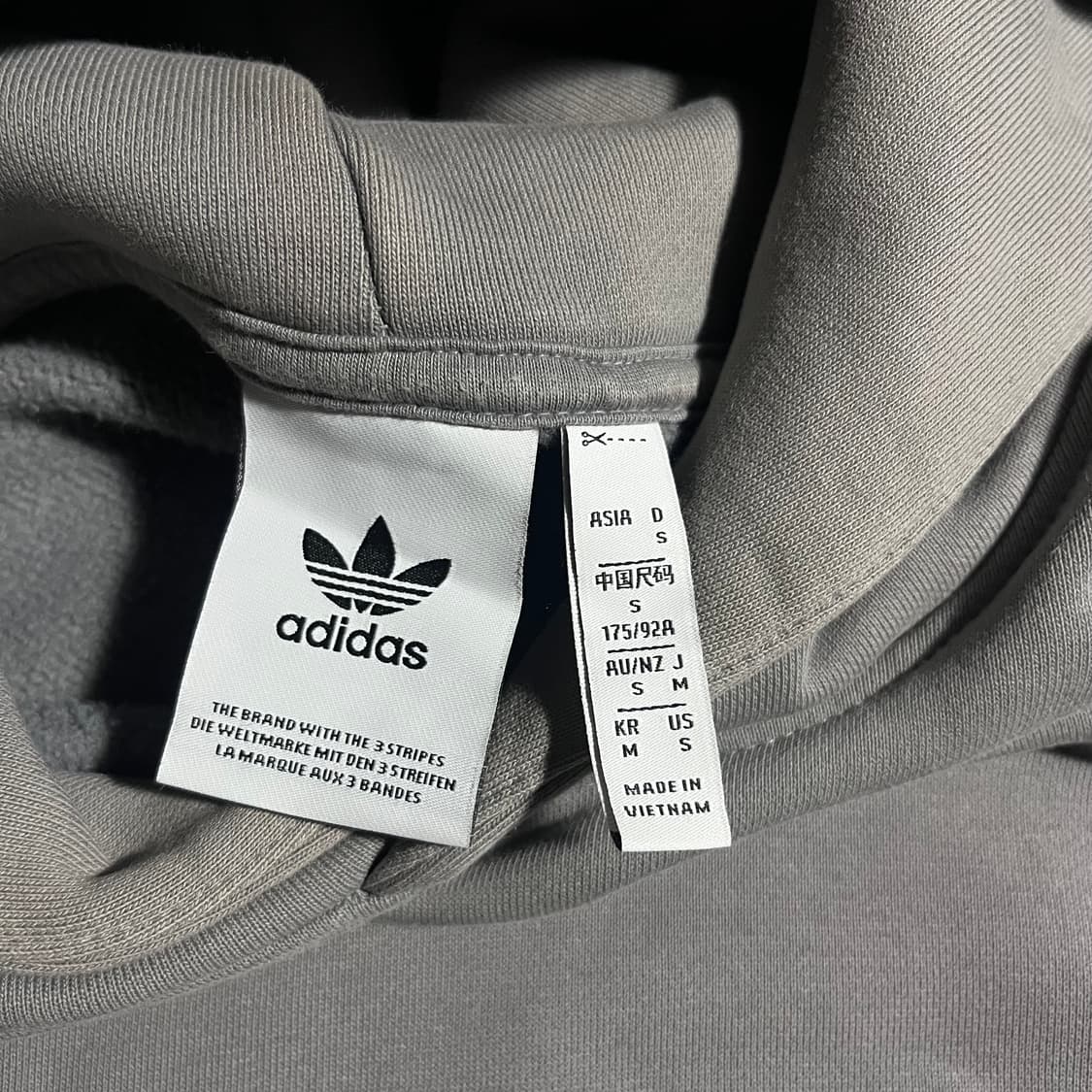 [M] ADIDAS 아디다스 크롭 후드티 상품이미지4