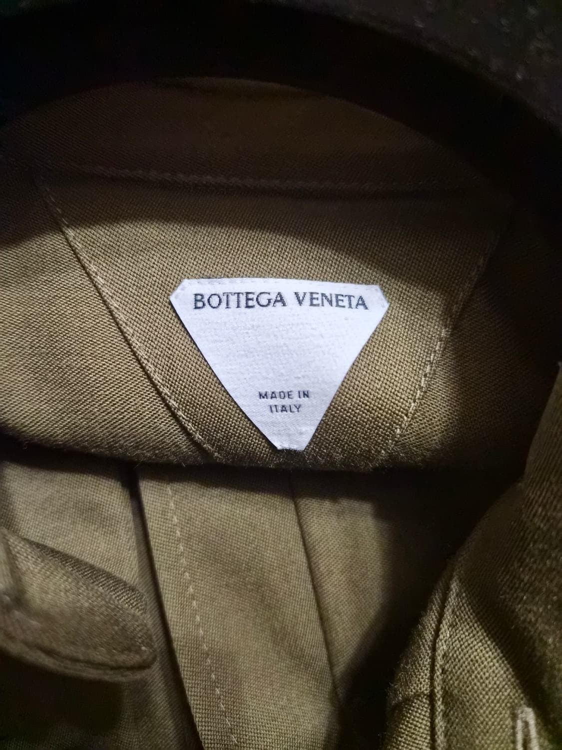 보테가베네타 자켓셔츠 새상품급 판매합니다!~ 상품이미지6