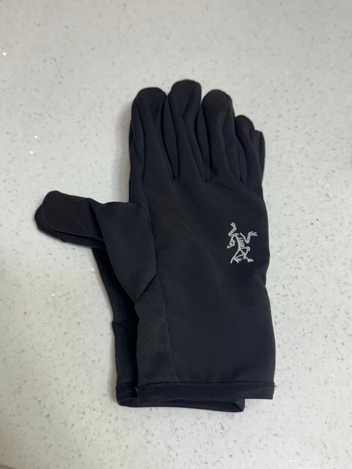 아크테릭스 벤타 글러브 M/L 블랙로고 상품이미지4