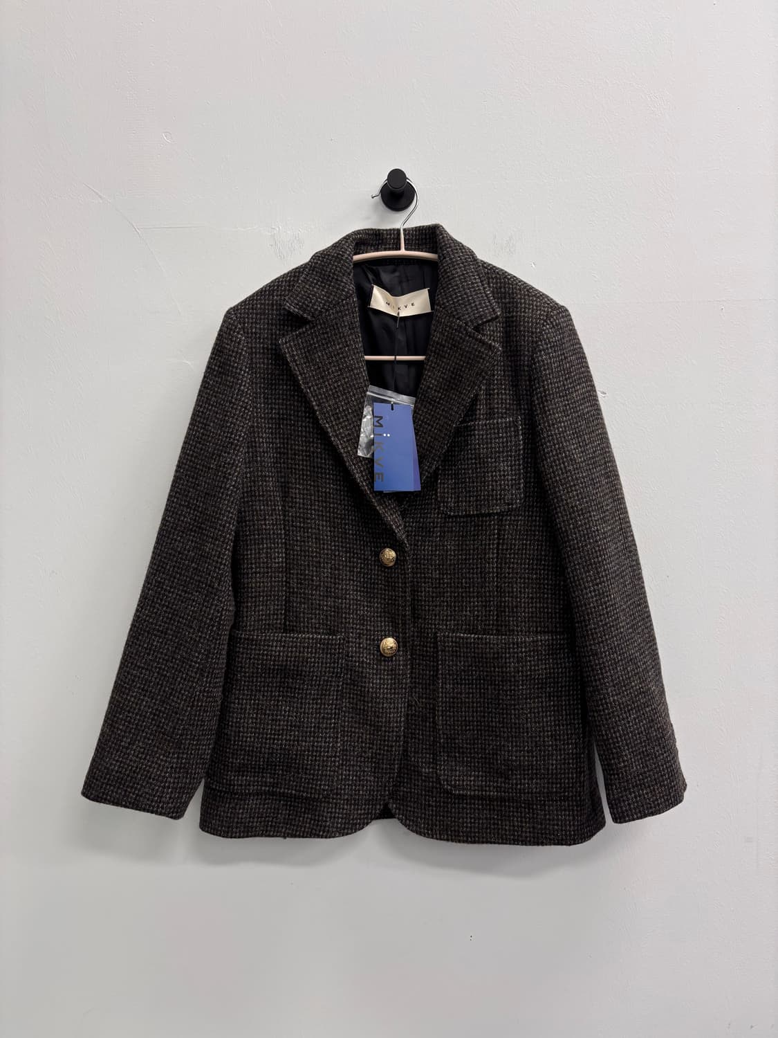 미크베(MIKVE) 하운즈투스 체크 울 재킷 브라운 상품이미지1