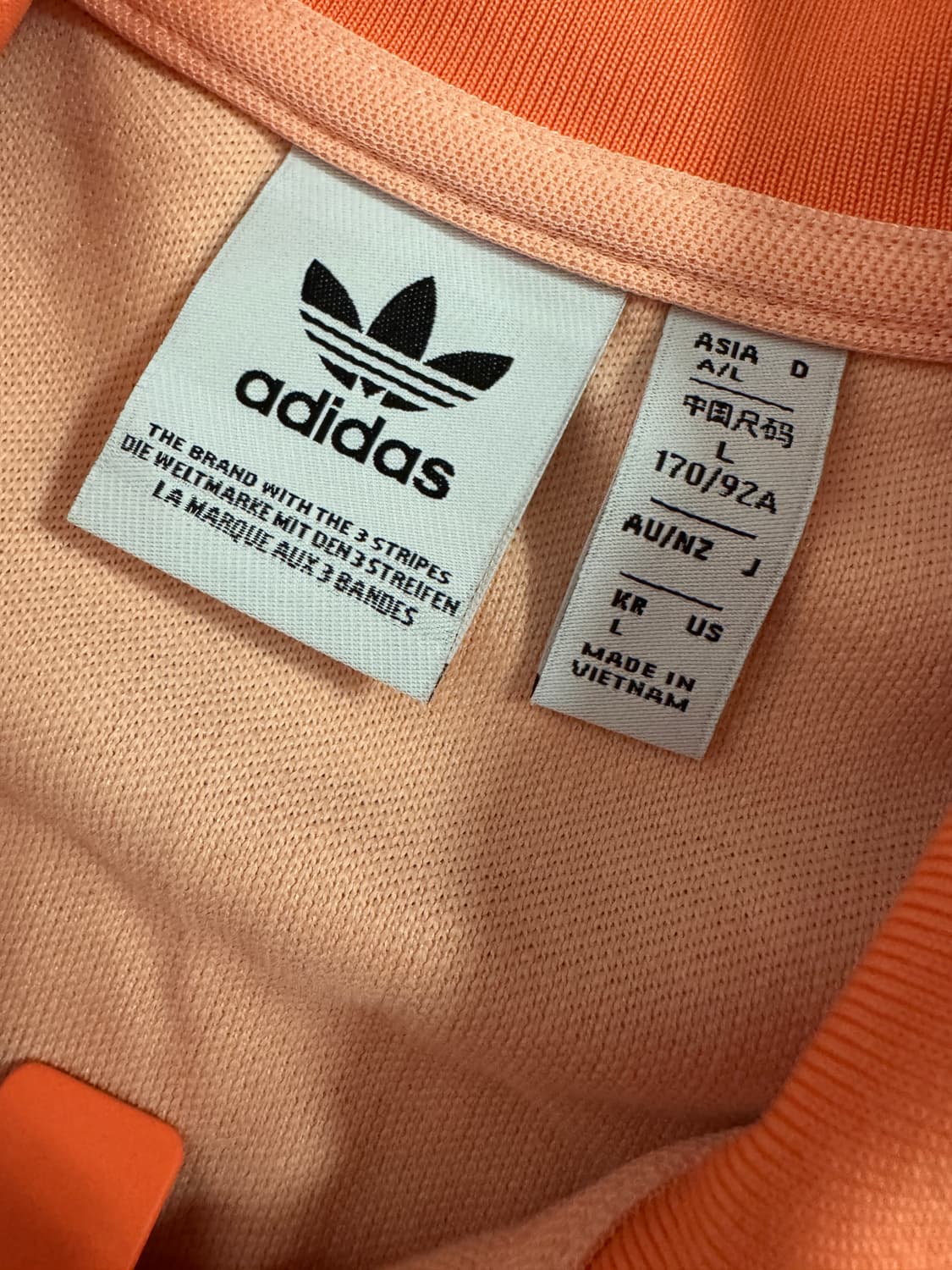 최신!! 여성 아디다스 24년도 클래식 트랙탑 져지 글로우핑크 상품이미지3