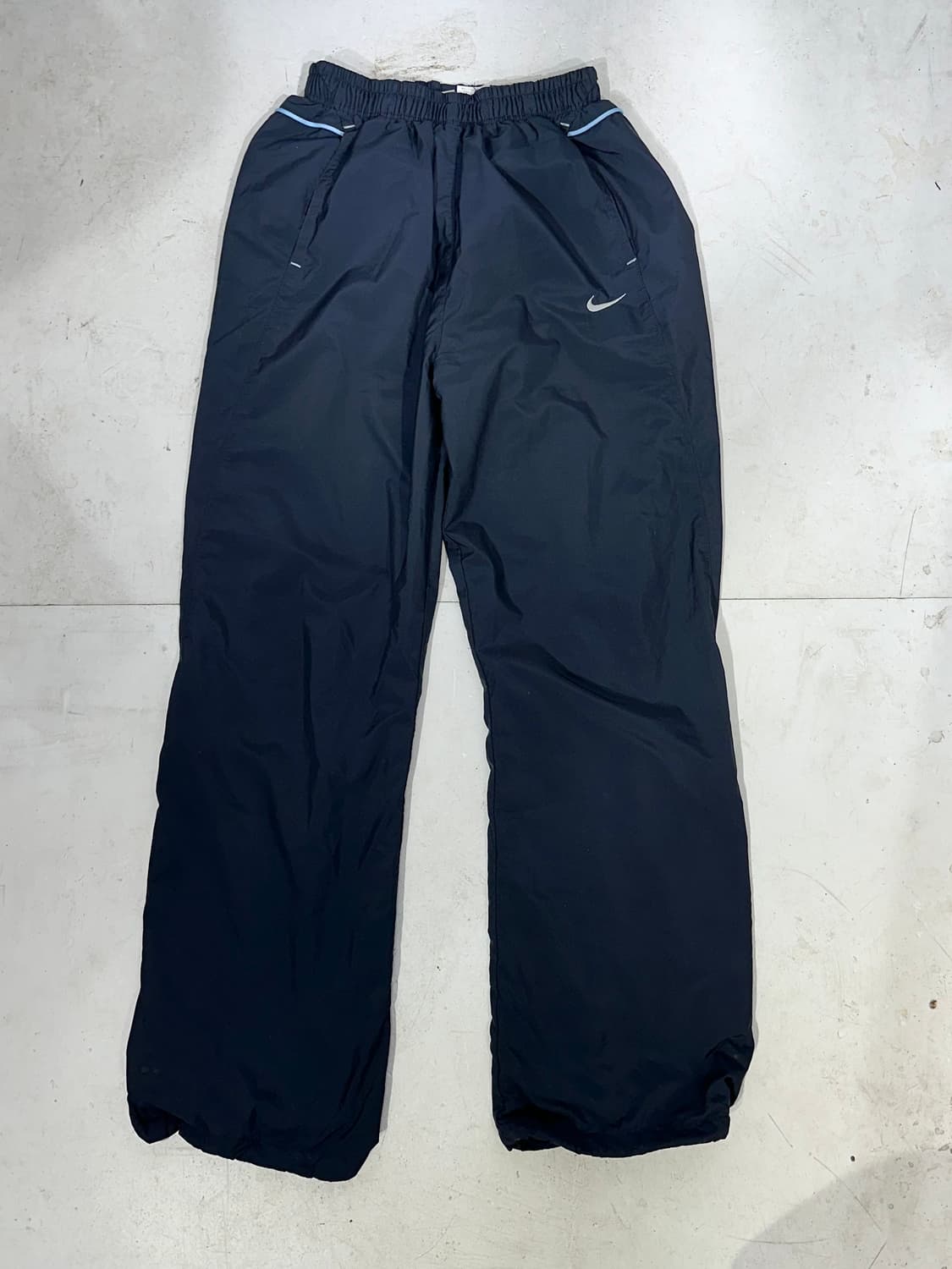 나이키 네이비 화이트 스몰 로고 와이드 트랙 팬츠 S 상품이미지4