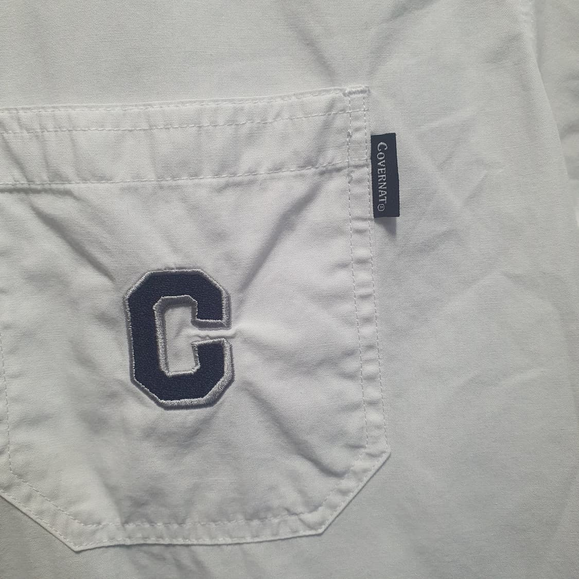 커버낫  C 로고 반팔 셔츠 화이트  상품이미지3