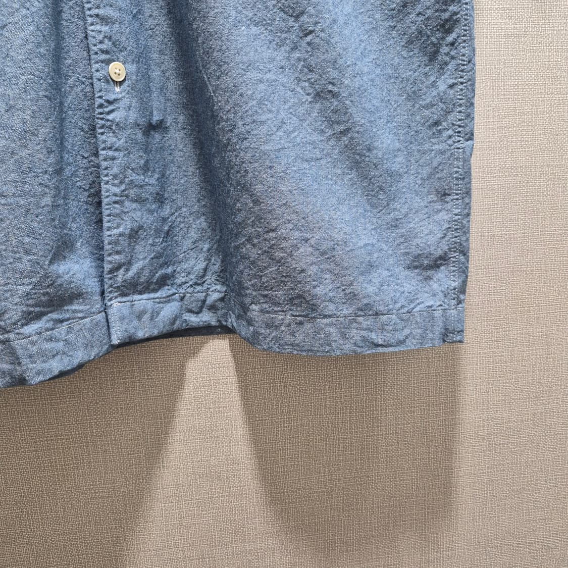 (M) 에드워드맥스 원피스칼라 데님 반팔셔츠 상품이미지5