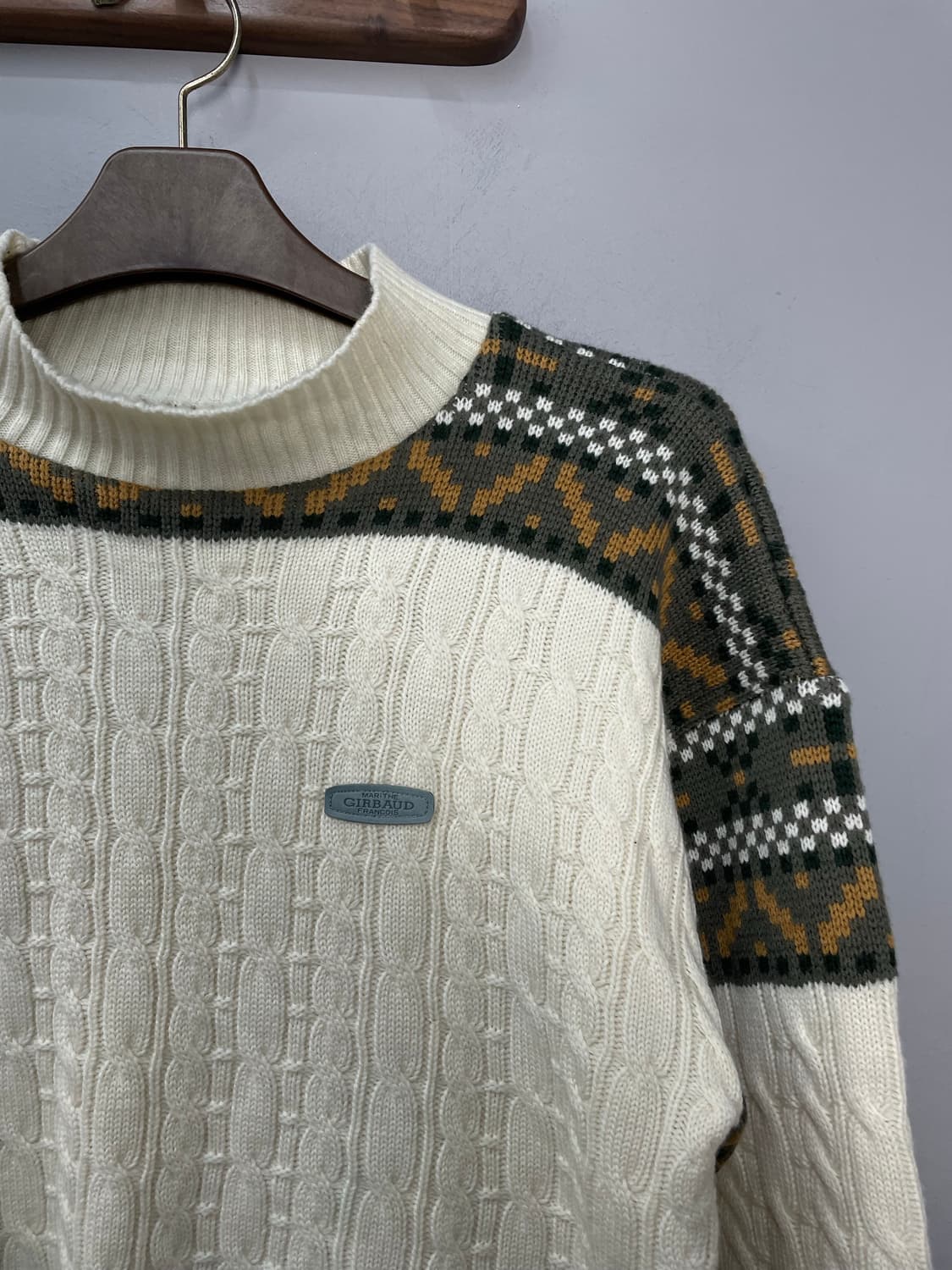 마리떼 프랑소와저버 가죽패치 목폴라 니트 H1975 상품이미지3