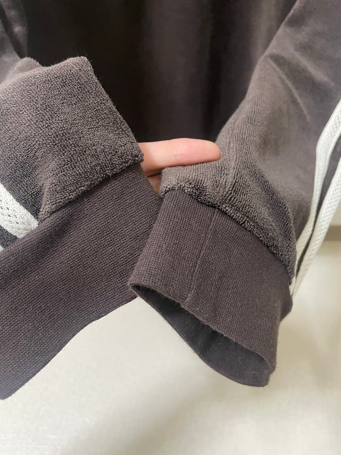 아디다스 x 웨일스 보너 웨일즈 보너 타월 롱 슬리브 다크 브라운 상품이미지5