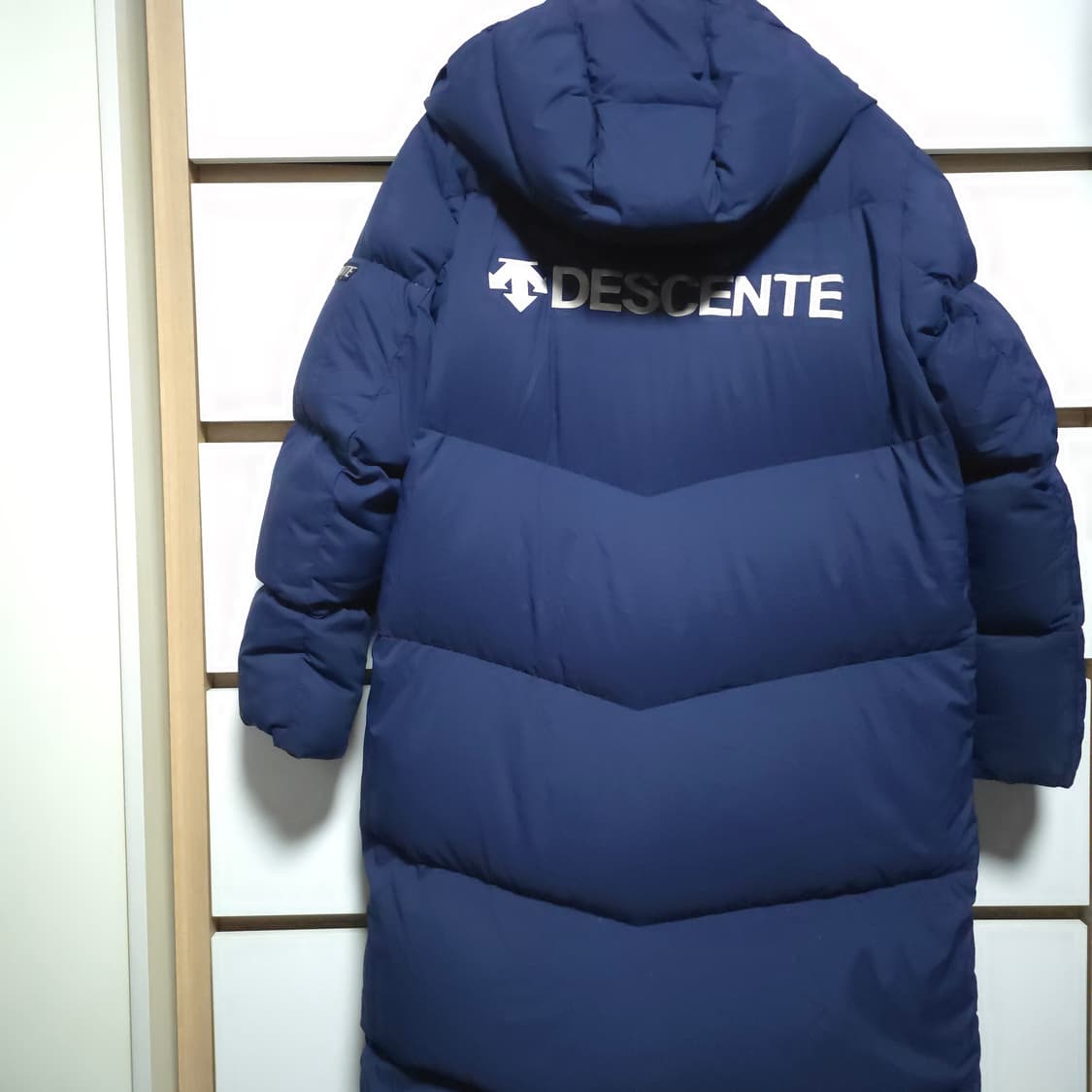 마지막한장 데상트롱패딩 A급 M(95) 상품이미지9