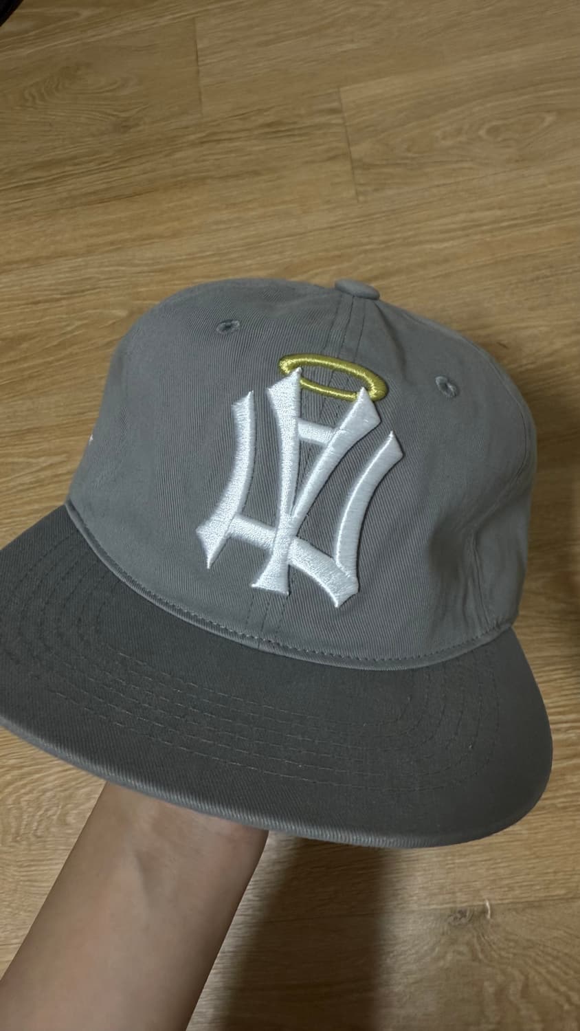 Aeae symbol angel wing cap 상품이미지1