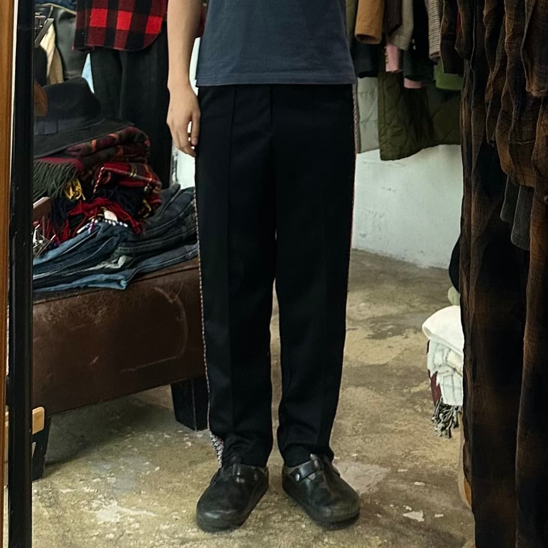 (착용컷) HARE 트랙 팬츠 (남성용 M) 상품이미지3