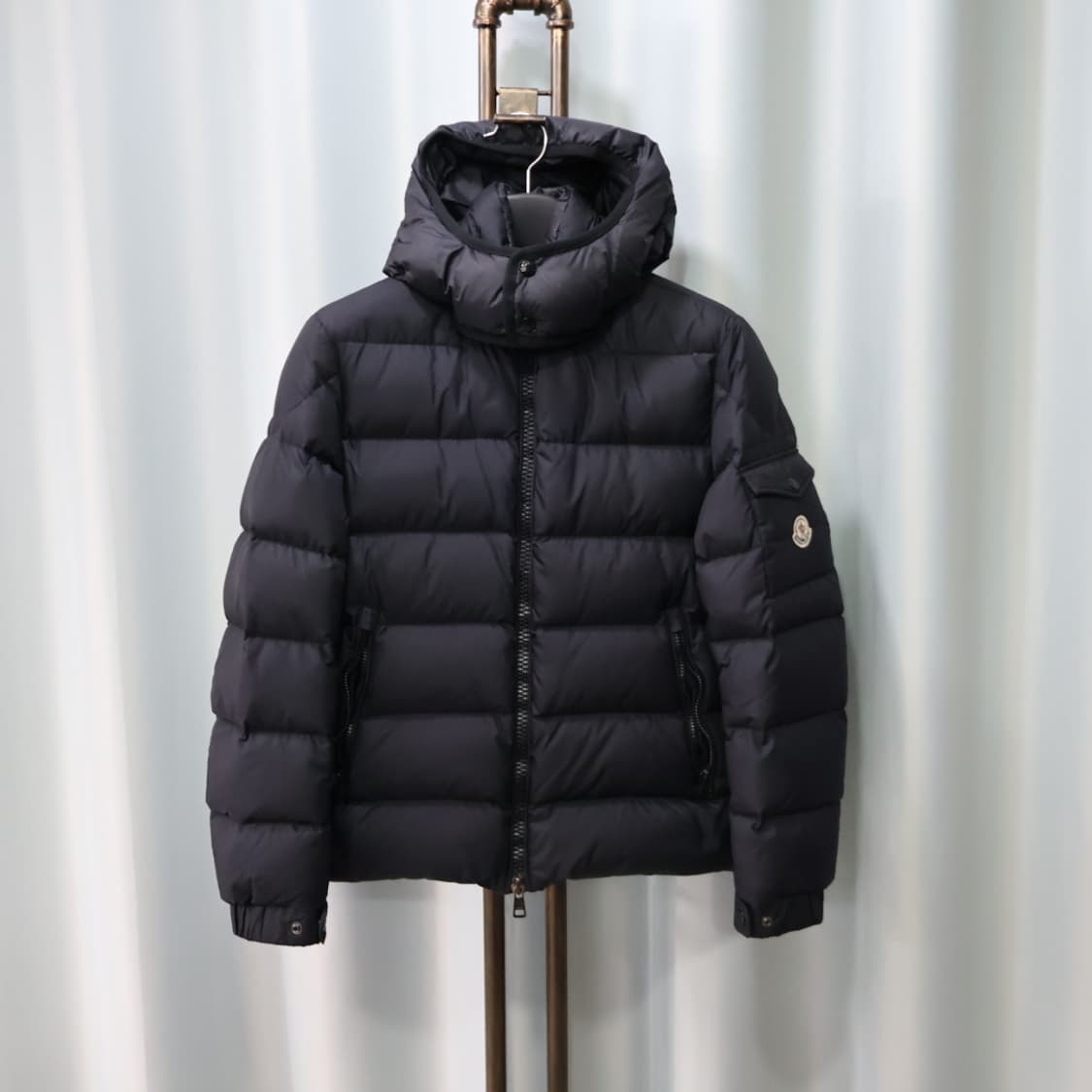 몽클레어 히말라야 블랙 패딩 점퍼 1/95 상품이미지2