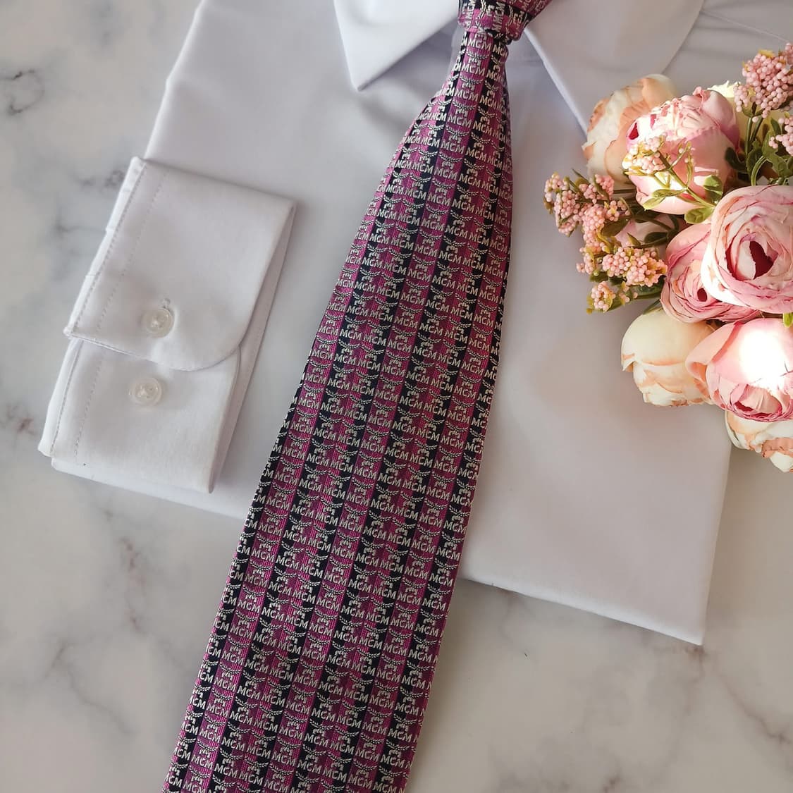MCM 실크 올오버 로고 패턴 넥타이 9.3cm A+등급 A19068
 상품이미지5