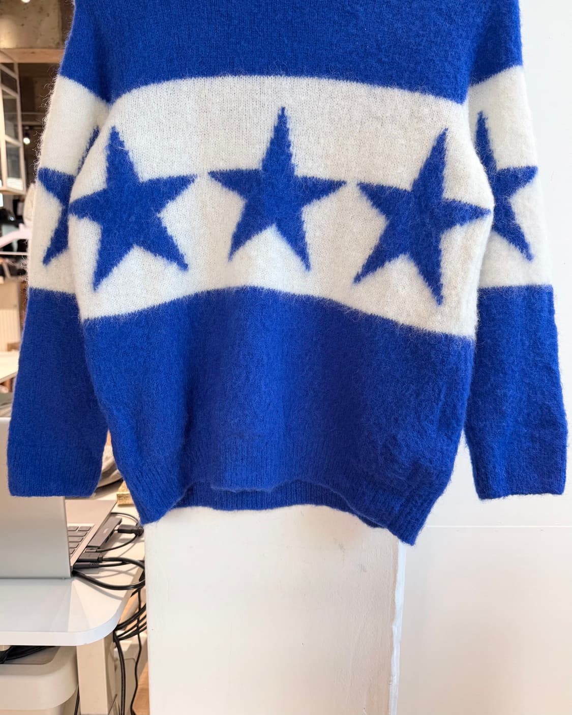 산드로 블루 스텔라 크루 인타르시아 니트  상품이미지6