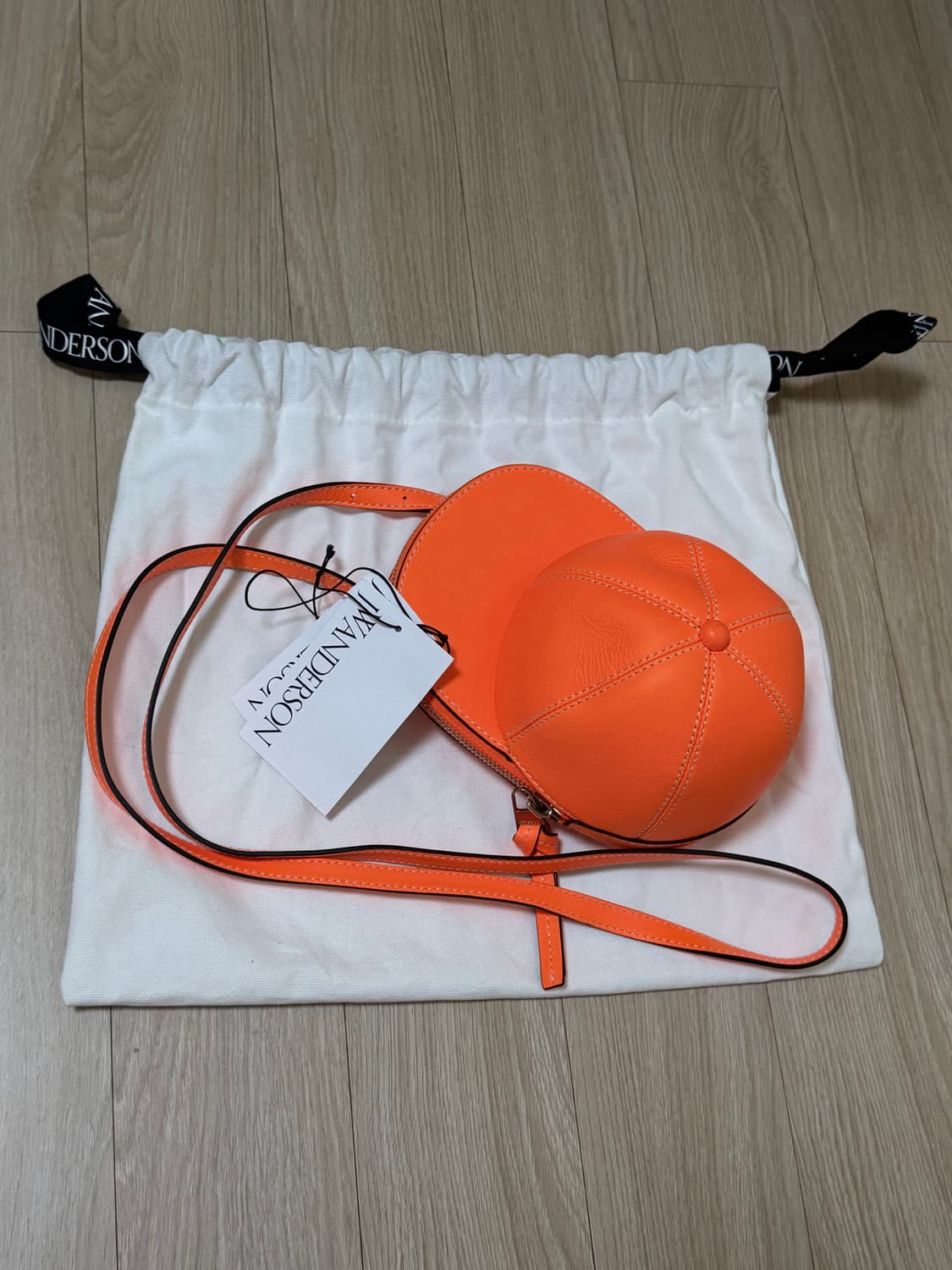 JW 앤더슨 볼캡백 미디 (새상품급) 상품이미지1