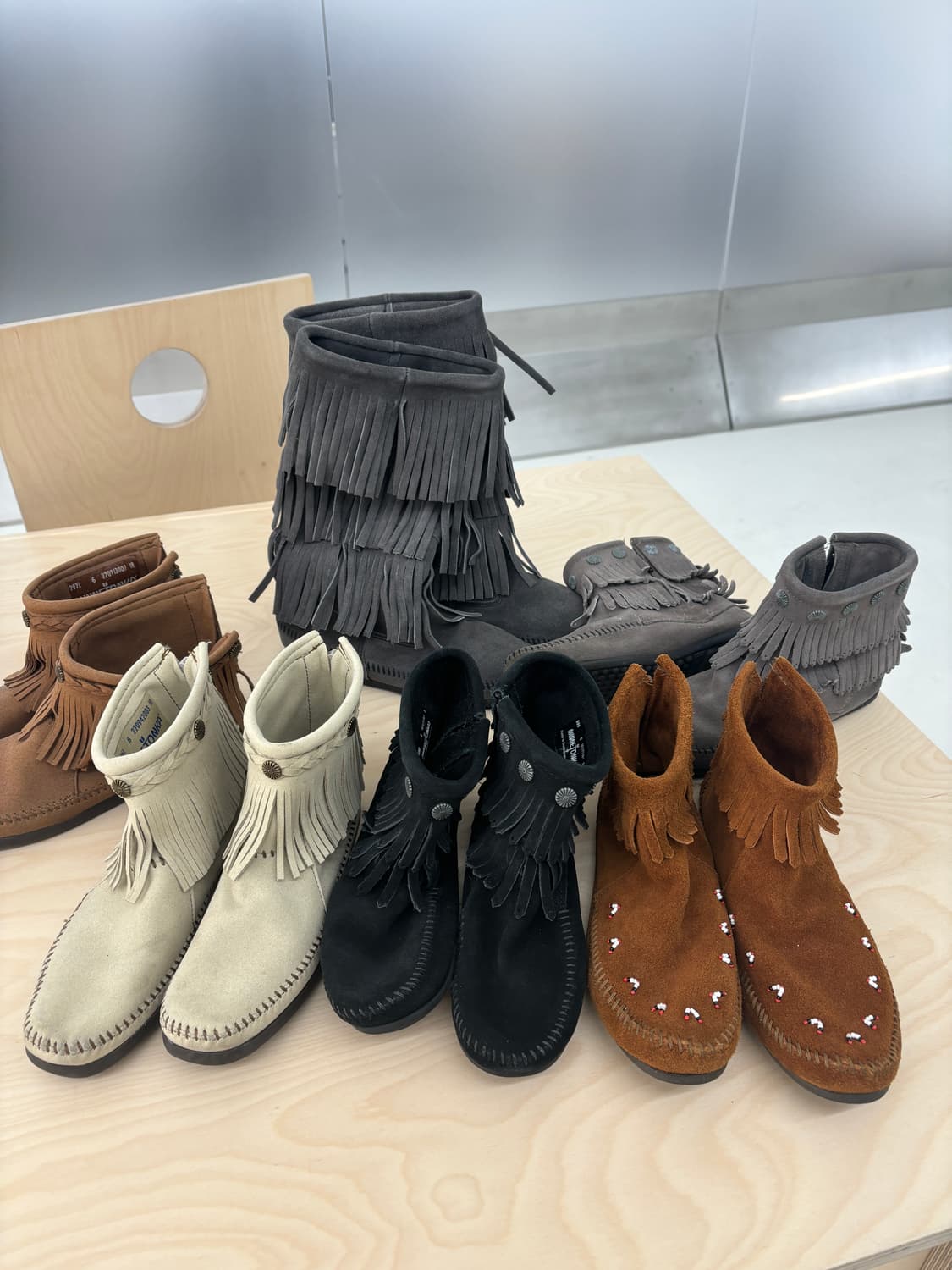 Minnetonka 프린지 부츠 스웨이드 상품이미지9