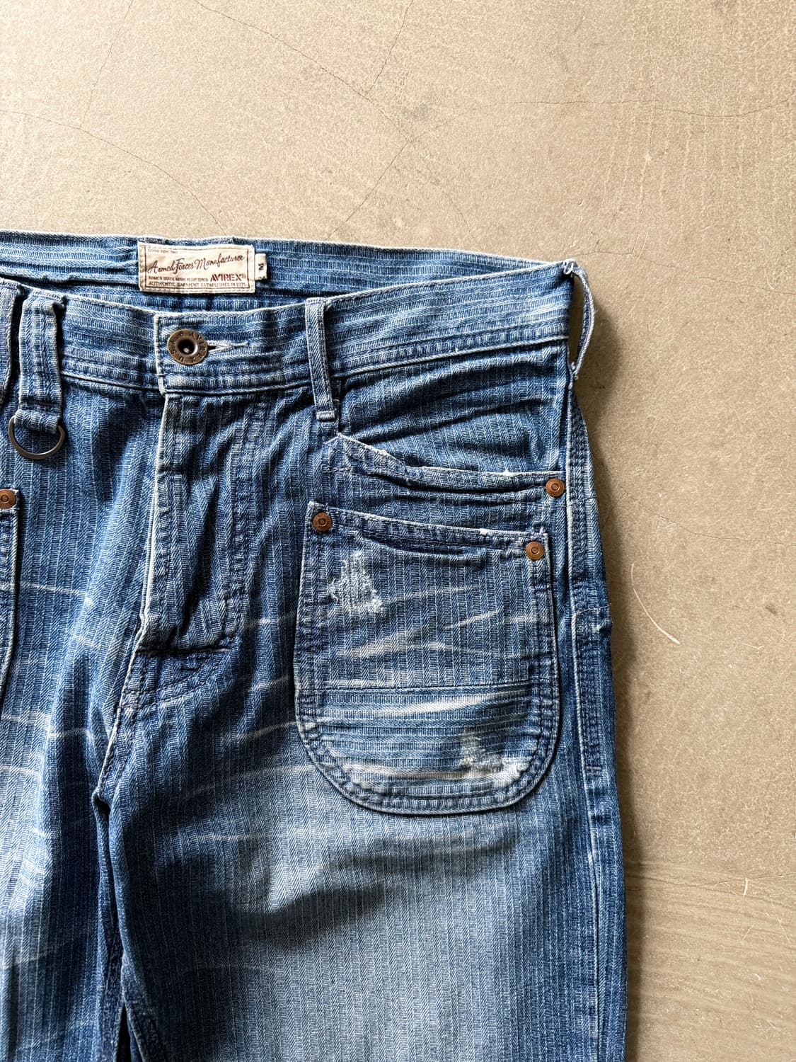 Avirex Cinch Back Denim Shorts 상품이미지4