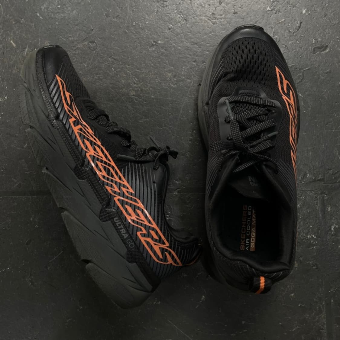 265 스케쳐스 맥스 쿠셔닝 런닝화  상품이미지1