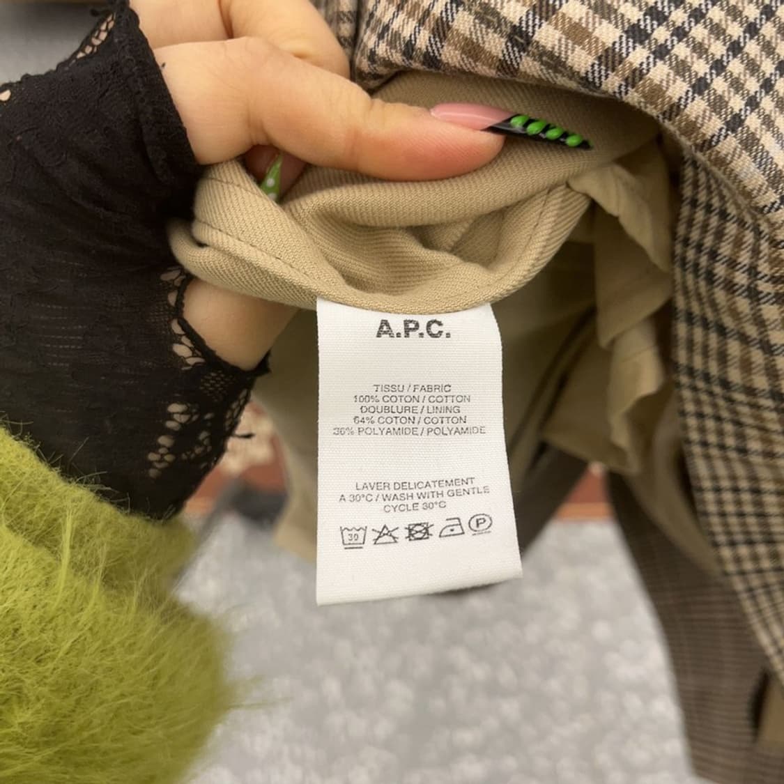 아페쎄 APC 아이유 모던시크 캐주얼 체크 맥코트 L C08964 상품이미지6