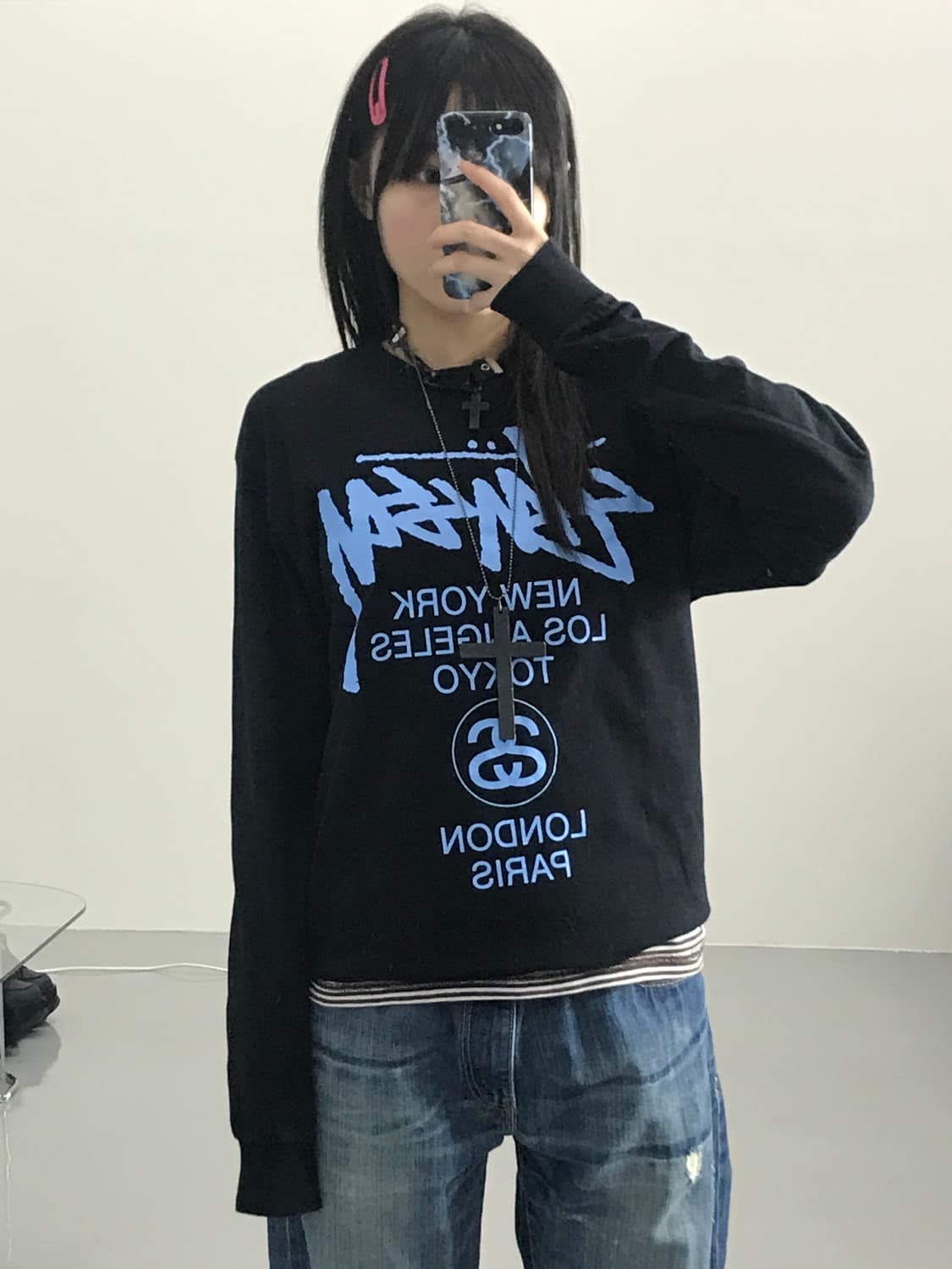 스투시 월드투어 블랙 롱슬리브 상품이미지1