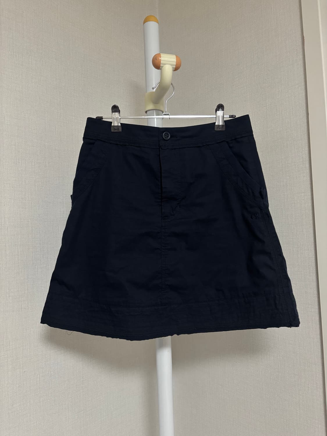 Coyseio RAW EDGE COTTON SKIRT NAVY  상품이미지8
