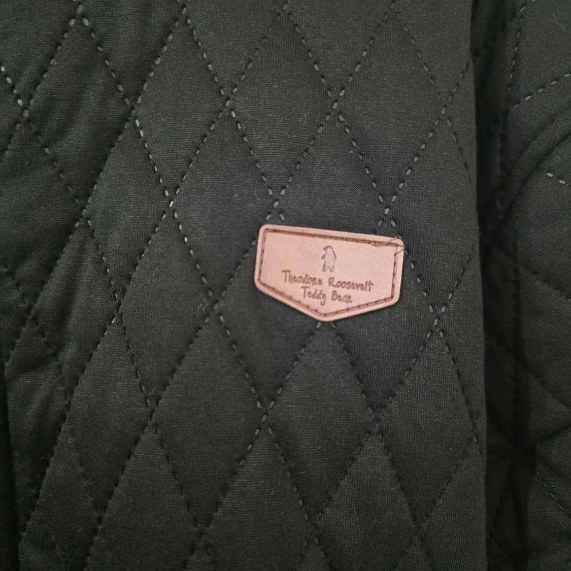 테디베어 블랙 다이아 퀼팅 자켓 105 상품이미지4