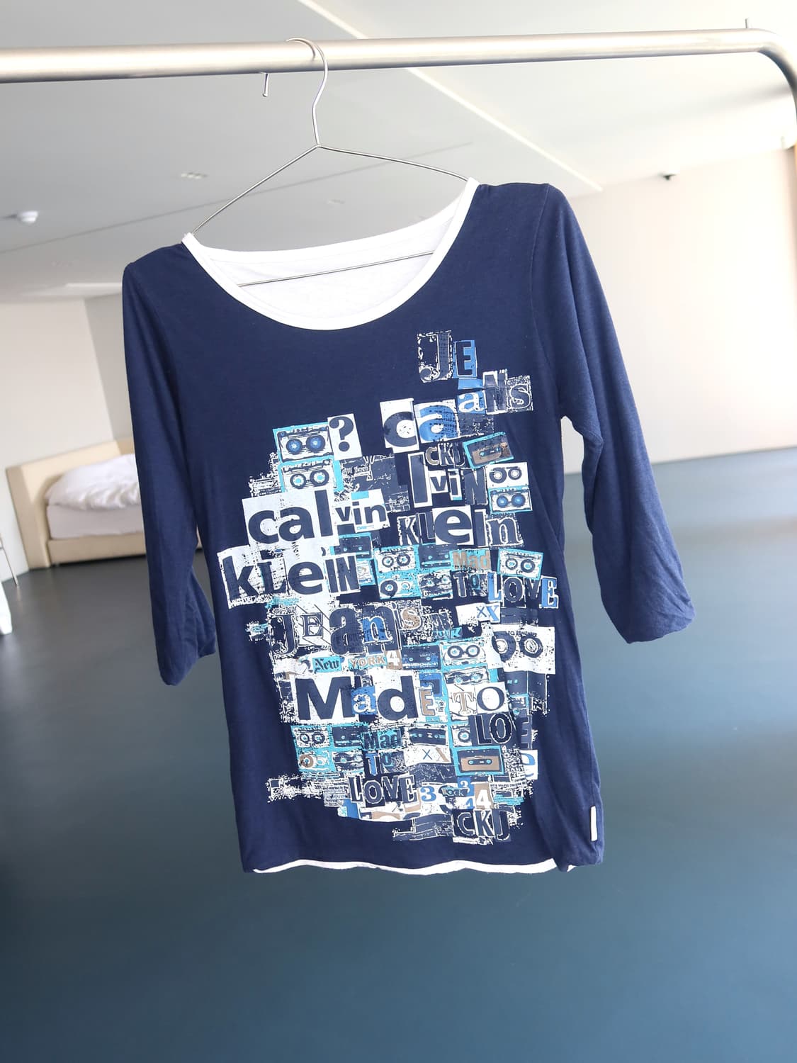 CALVIN KLEIN REVERSIBLE T  상품이미지1
