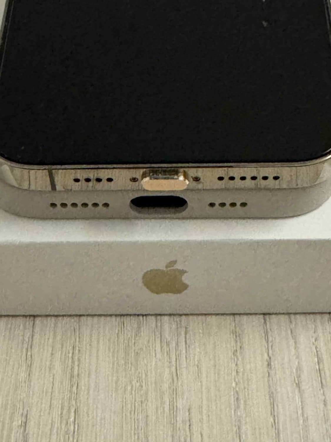 새상품 아이폰14 프로맥스 상품이미지5