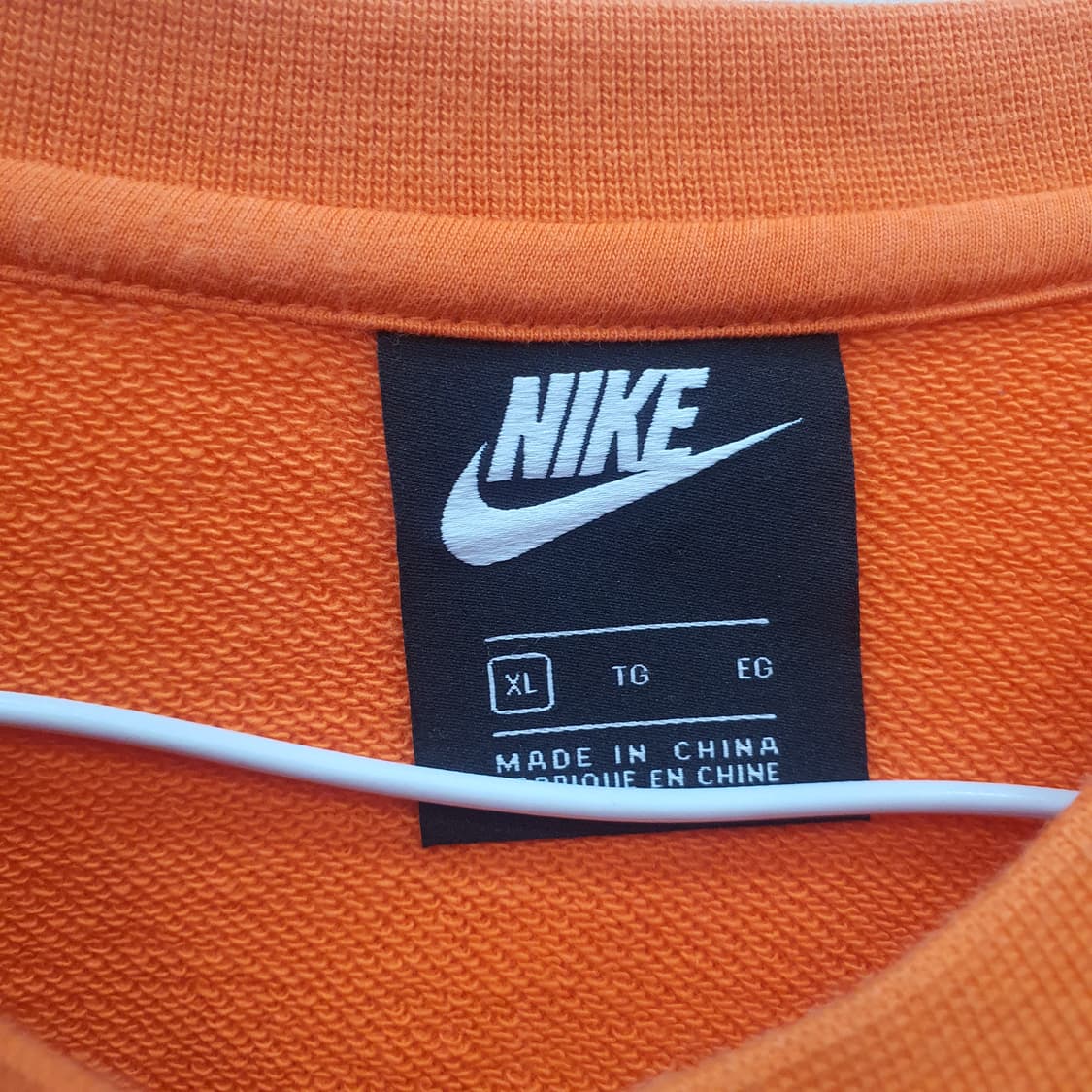 NIKE 나이키 오렌지 맨투맨 (105) 상품이미지3