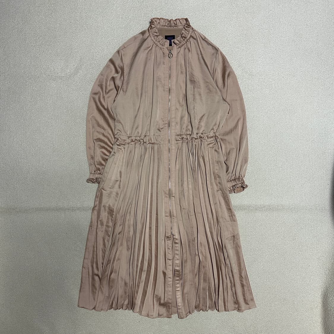 안나수이 로맨티카 새틴 플리츠 롱 자켓 상품이미지2