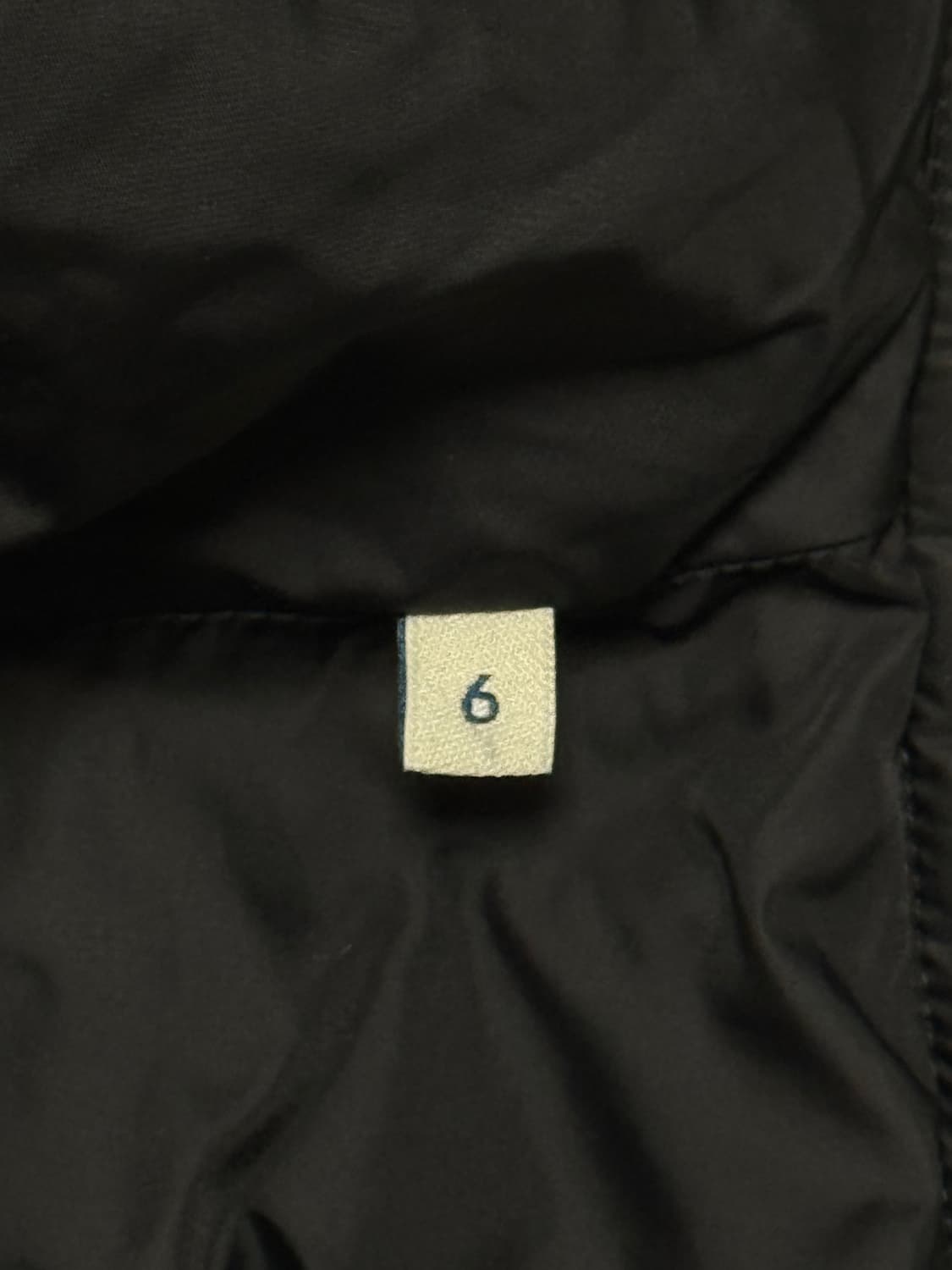 몽클레어 아미오 바이커 패딩 6(105-110) 블랙 상품이미지2