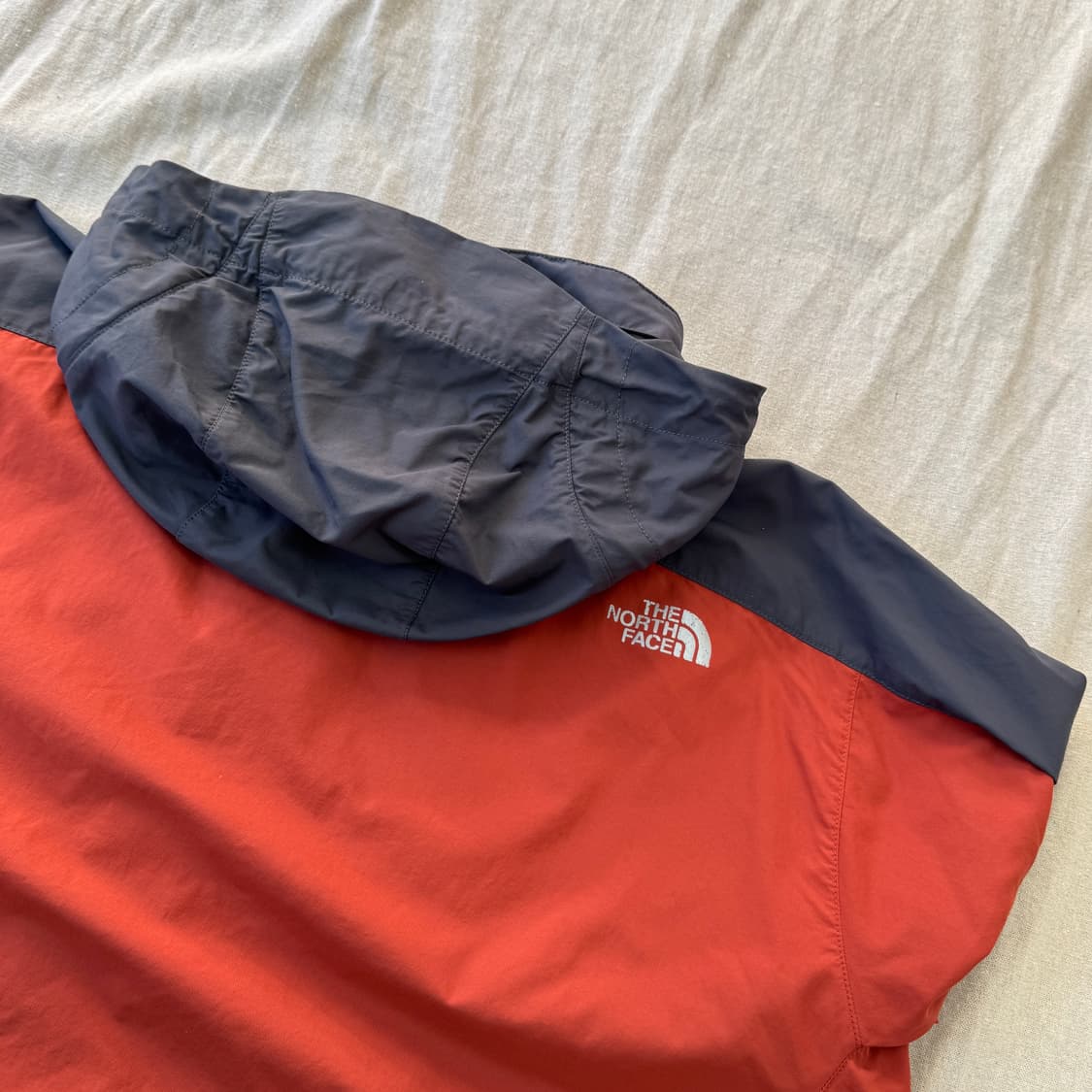노스페이스 해외판 오렌지브라운 배색 바람막이 XL 상품이미지5
