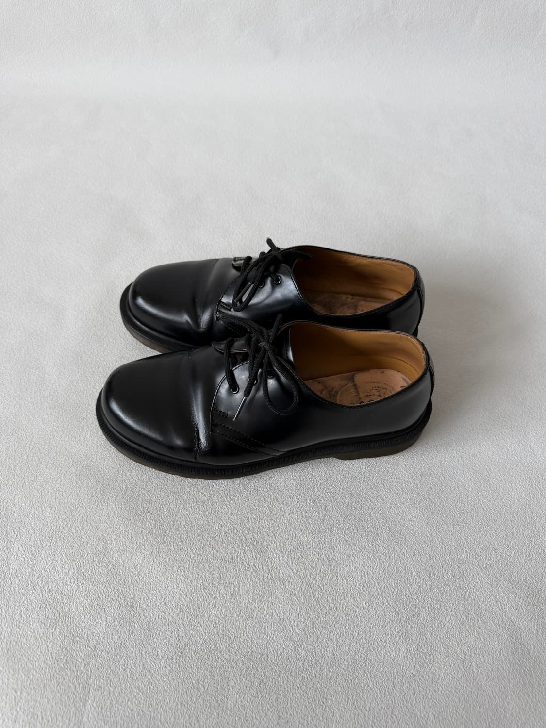 [UK6]닥터마틴(Dr.Martens) 3홀 블랙(깔창 없음) 상품이미지4