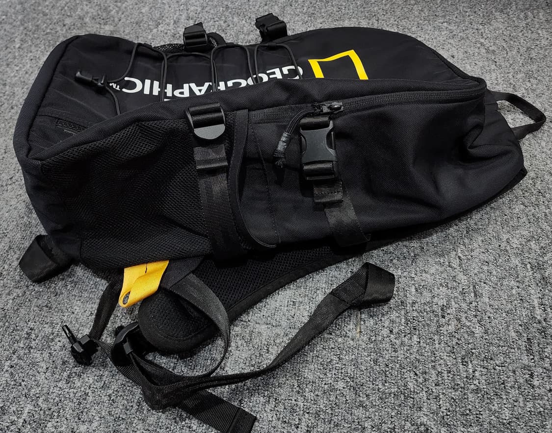 내셔널 지오그래픽 빅로고 버디 백팩 가방 상품이미지4