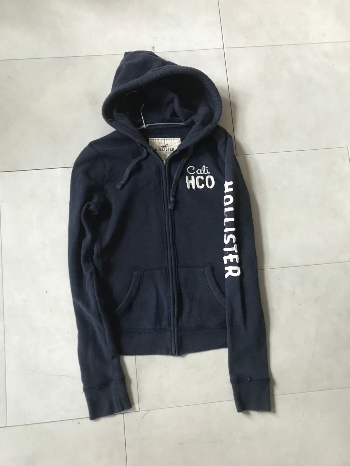 홀리스터 네이비 딱붙핏 후드집업 상품이미지8