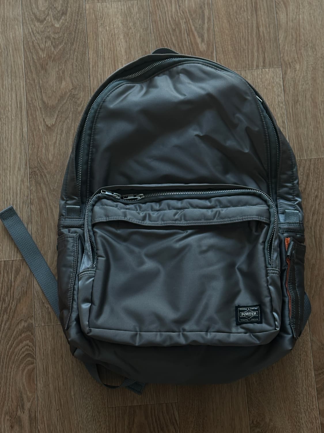 요시다포터 탱커 데이팩 백팩 실버그레이 상품이미지2