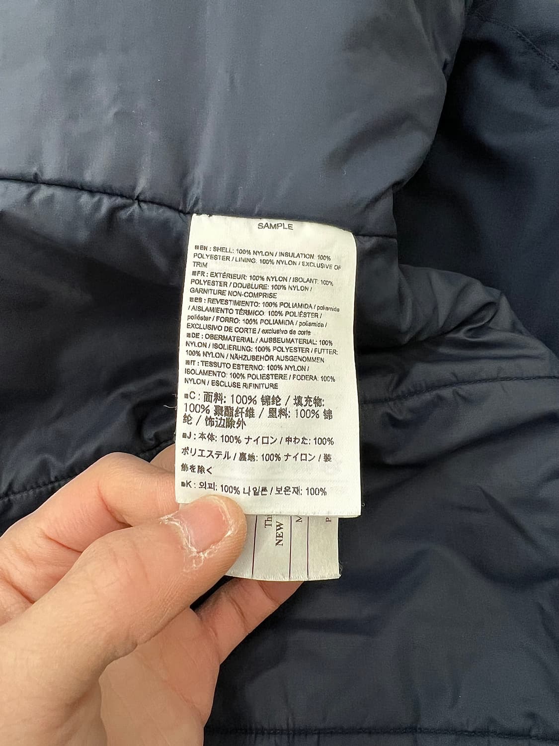 아크테릭스 22fw 킹피셔 네이비 아톰 LT 후디 라이트 웨이 패딩 자켓 상품이미지8