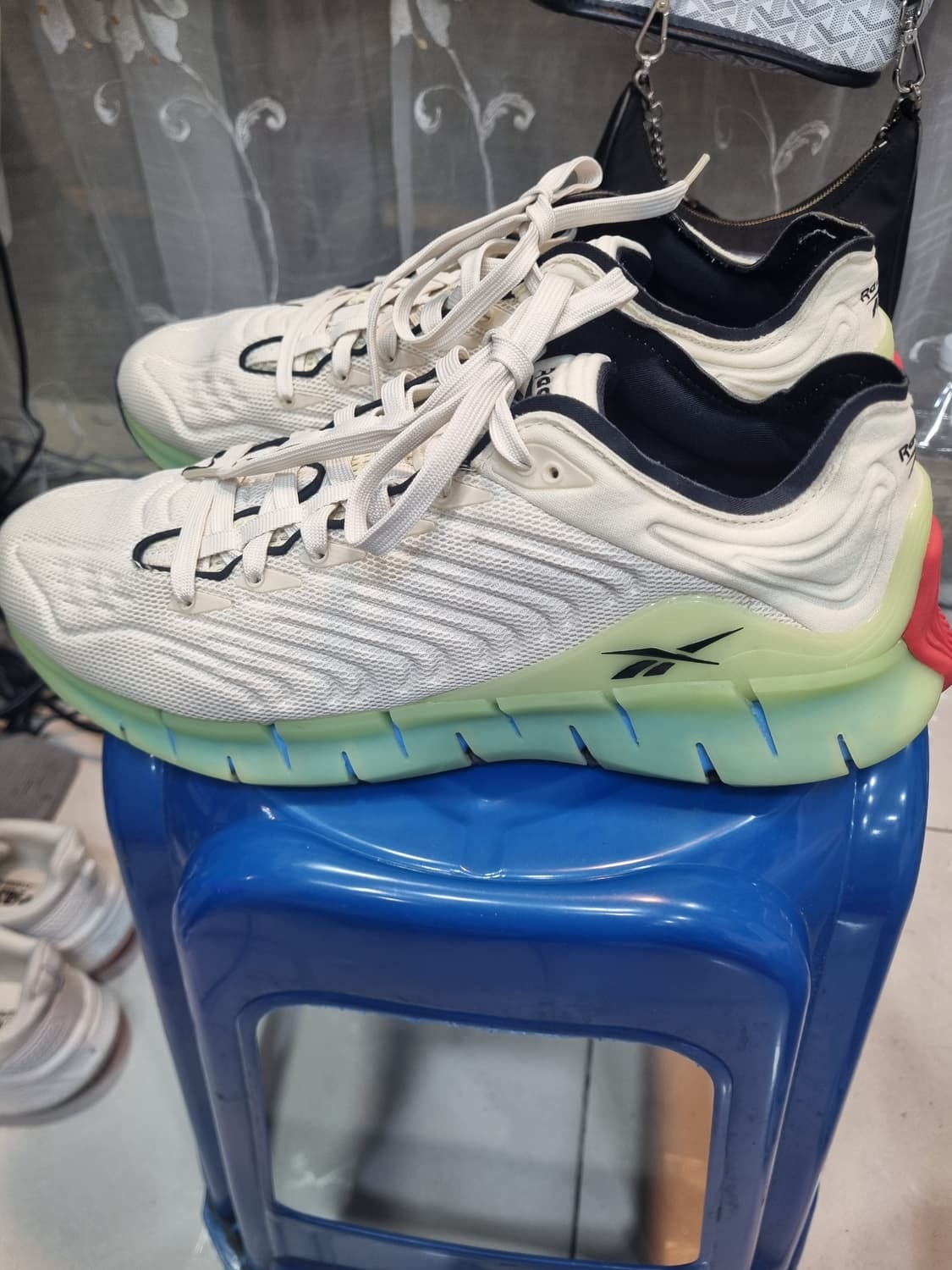 리복 지그 키네티카 290mm 운동화 상품이미지1