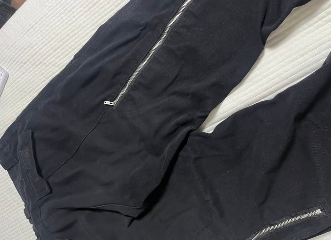 플라스틱 프로덕트 지퍼웨이브팬츠 상품이미지1