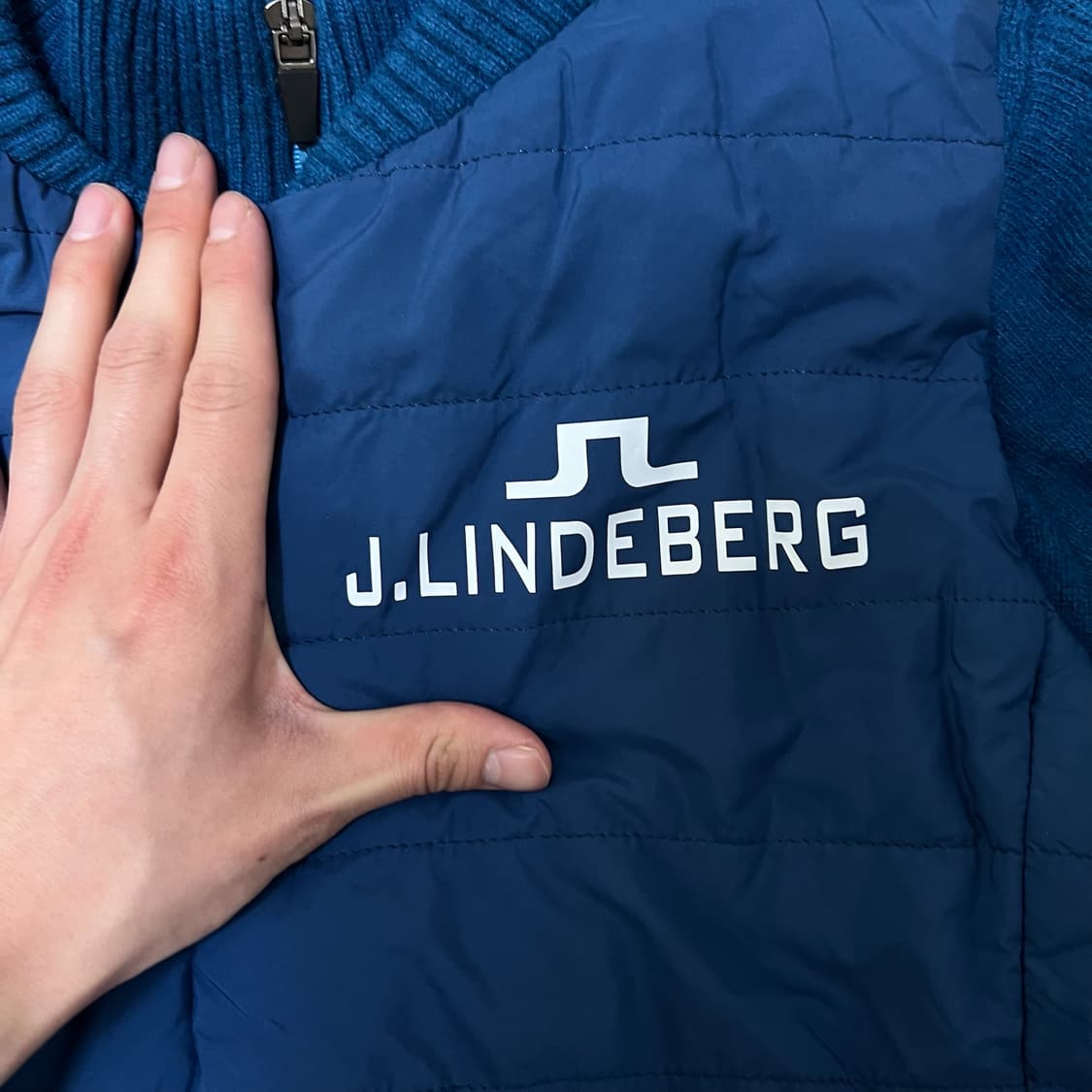 제이린드버그 여성 골프웨어 스윙 니트 경량패딩 점퍼 XS/85  상품이미지3