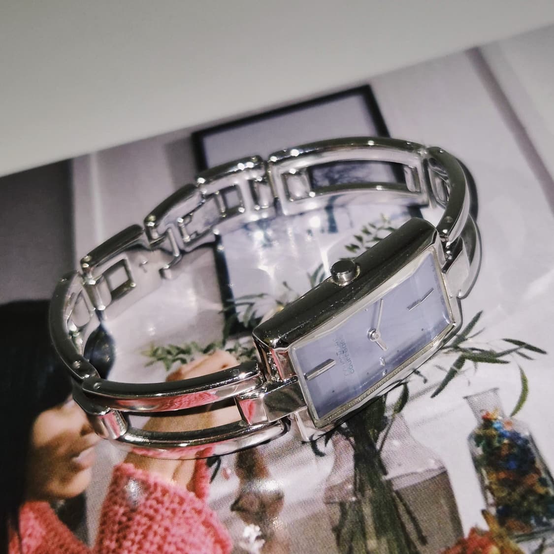 90s 꾸레쥬 스페이스 에이지 아쿠아 스퀘어 시계 상품이미지8